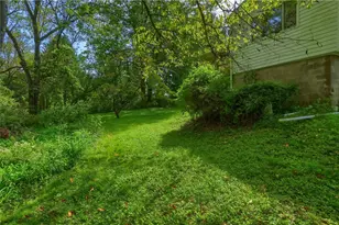 194 Woodridge Dr, Brighton Township, PA 15009 - Photo 19