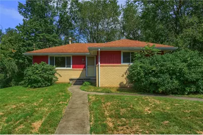 194 Woodridge Dr, Brighton Township, PA 15009 - Photo 9