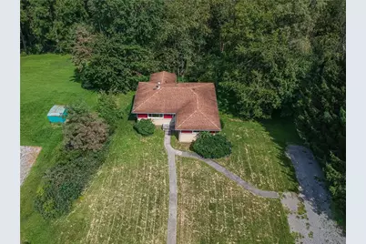 194 Woodridge Dr, Brighton Township, PA 15009 - Photo 5