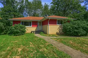 194 Woodridge Dr, Brighton Township, PA 15009 - Photo 11