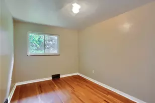 194 Woodridge Dr, Brighton Township, PA 15009 - Photo 33