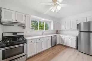 3173 Cheltenham Ct, Hampton, PA 15044 - Photo 13