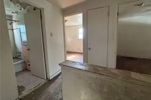2526 Bedford Ave, Pittsburgh, PA 15219 - Photo 13