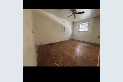 2526 Bedford Ave, Pittsburgh, PA 15219 - Photo 11