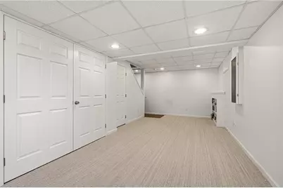 1042 S Lake Dr, Pine Township, PA 15044 - Photo 21