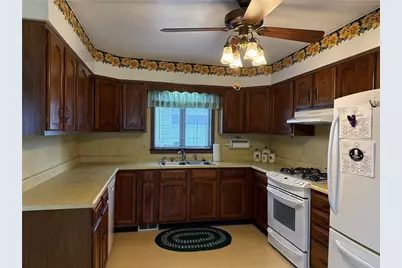 117 N Euclid Ave, Parker City, PA 16049 - Photo 5