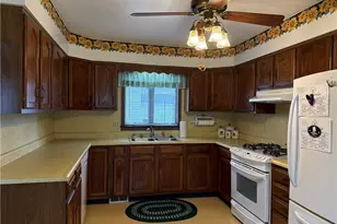 117 N Euclid Ave, Parker City, PA 16049 - Photo 5