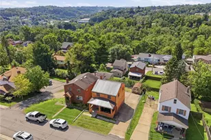 2338 Parklyn St, Pittsburgh, PA 15234 - Photo 3