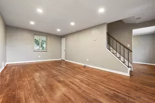 8106 Chaske St, Pittsburgh, PA 15147 - Photo 11
