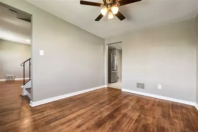 8106 Chaske St, Pittsburgh, PA 15147 - Photo 7