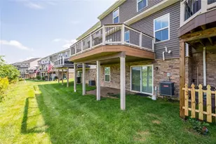 1435 Deer Creek Crossing Dr, Cecil, PA 15317 - Photo 37