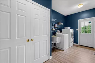 5837 Longview Cir, South Fayette, PA 15017 - Photo 15