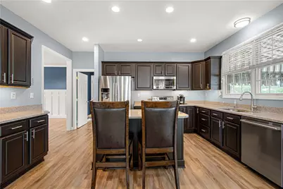 5837 Longview Cir, South Fayette, PA 15017 - Photo 9