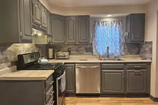1918 Vermont Ave, West Mifflin, PA 15122 - Photo 11