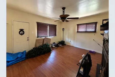 230 E 19th Ave, Homestead, PA 15120 - Photo 9
