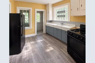 1348 Woodlawn Ave, Pittsburgh, PA 15221 - Photo 13