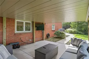 135 Derwent Dr, Ross Twp, PA 15237 - Photo 45