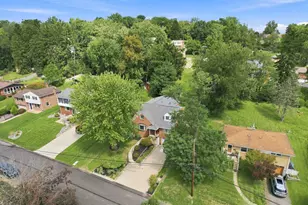 2312 Casswell Dr, Bethel Park, PA 15102 - Photo 35