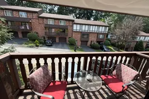 608 Maplewood Ct, Ross Twp, PA 15237 - Photo 17
