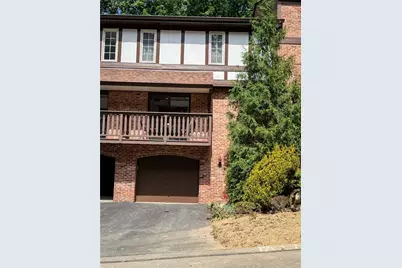 608 Maplewood Ct, Ross Twp, PA 15237 - Photo 1