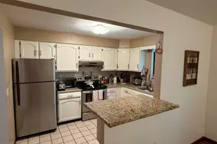 608 Maplewood Ct, Ross Twp, PA 15237 - Photo 7