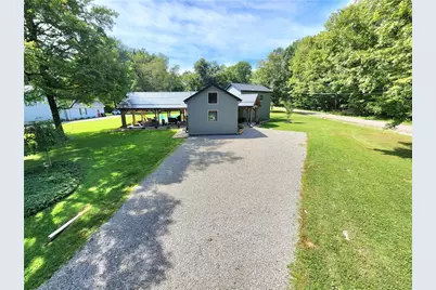 905 Latonka Drive, Coolspring Township, PA 16137 - Photo 17