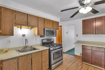 2831 Sageman Ave, Pittsburgh, PA 15226 - Photo 11
