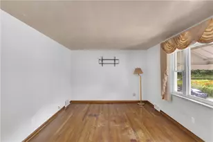 2831 Sageman Ave, Pittsburgh, PA 15226 - Photo 3