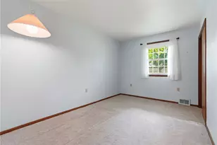 810 15th Ave, Beaver Falls, PA 15010 - Photo 23
