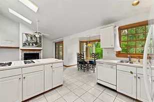 202 Elmhurst Cir, Cranberry Township, PA 16066 - Photo 19
