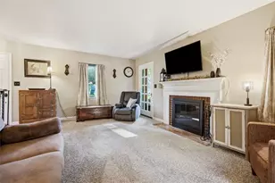 3386 Crestview Dr, Bethel Park, PA 15102 - Photo 5