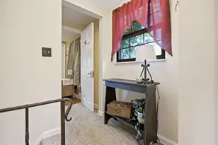 3386 Crestview Dr, Bethel Park, PA 15102 - Photo 13