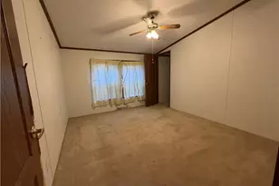 215 Glenford Dr, Chicora Boro, PA 16025 - Photo 35