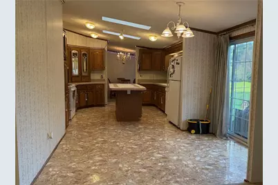 215 Glenford Dr, Chicora Boro, PA 16025 - Photo 19
