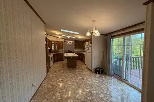 215 Glenford Dr, Chicora Boro, PA 16025 - Photo 17