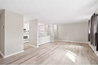 8005 Revere Pl, Hopewell Township, PA 15001 - Photo 5