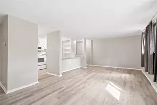 8005 Revere Pl, Hopewell Township, PA 15001 - Photo 5