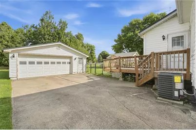 240 Venango St, Mercer Boro, PA 16137 - Photo 5