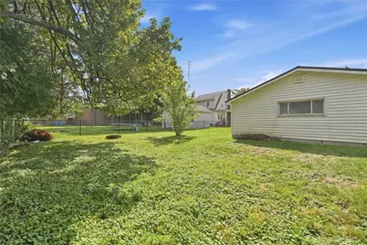 240 Venango St, Mercer Boro, PA 16137 - Photo 27