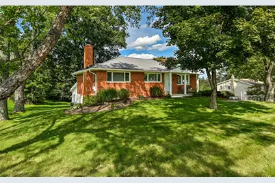 401 N Pine Cir, Pine Township, PA 15044 - Photo 3