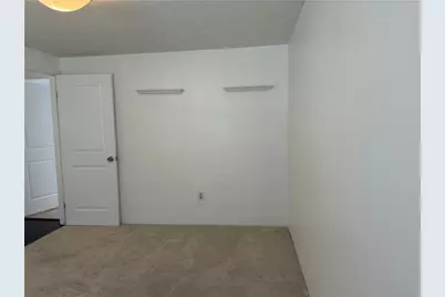 577 Surfside Dr, Pittsburgh, PA 15239 - Photo 21