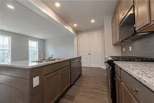 809 Revival, Cranberry Township, PA 16066 - Photo 5