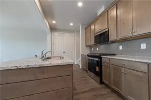 809 Revival, Cranberry Township, PA 16066 - Photo 7
