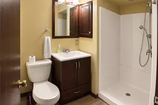 14 Park Dr, Smith Township, PA 15004 - Photo 9