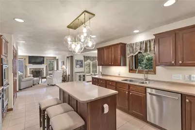 12250 Sedona Dr, North Huntingdon, PA 15642 - Photo 11