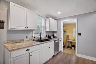 1345 Washington Pike, Collier Township, PA 15017 - Photo 13