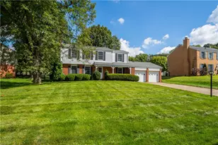 1215 Rolling Meadow Rd, Pittsburgh, PA 15241 - Photo 3