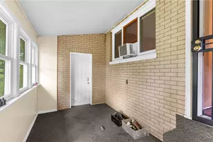 98 Capitol Ct, Farrell, PA 16121 - Photo 19