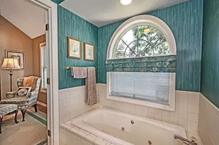 404 Waterside Dr, Peters Township, PA 15317 - Photo 17