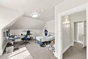 6209 Kentucky Ave, Pittsburgh, PA 15206 - Photo 5